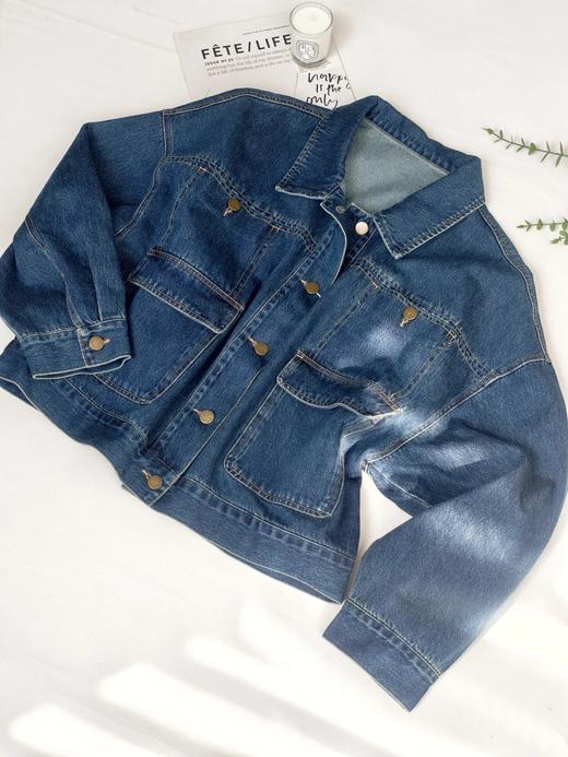 【复古水洗全棉工装阔形牛仔外套】重工磨砂水洗工艺很有复古感，做旧五金纽扣配明线拼接，质感高级WD 商品图3