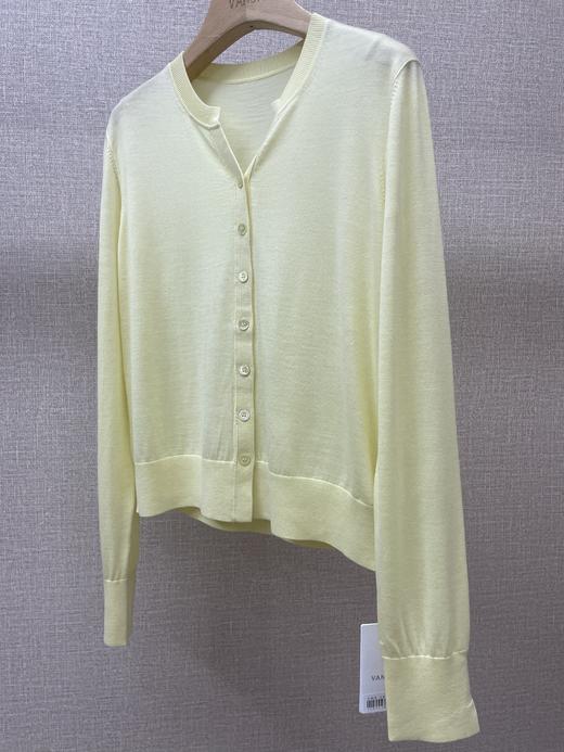 精纺羊毛V领纯色开衫 商品图7