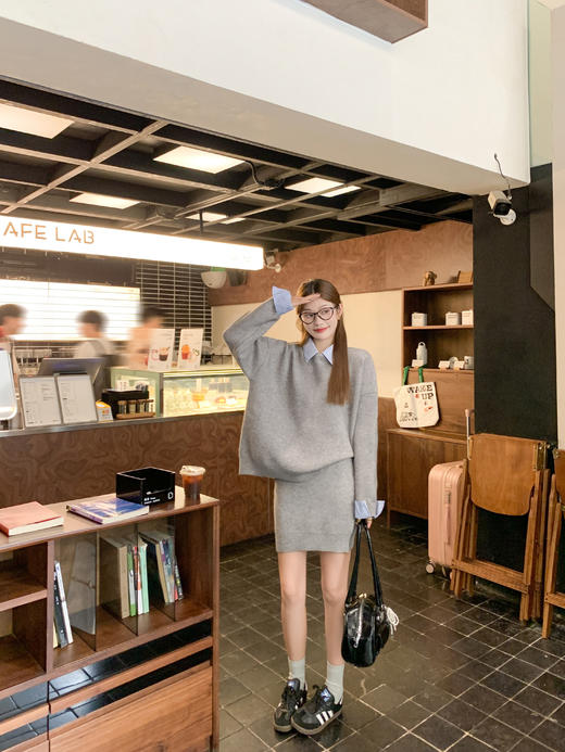 <曾小咸推荐>3.19现货秒杀 ！微信超特价！毛织包臀半裙 日常129.99 立减70 秒杀59.99！！ 翻领假两件毛衣 日常189.99 立减110 秒杀79.99！！ 商品图6