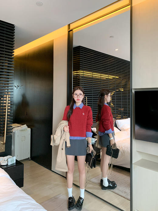 <曾小咸推荐>3.19现货秒杀 ！微信超特价！日系麻花短款针织衫 日常159.99 立减80 秒杀79.99！！休闲裤 秒杀79.99！！ 风衣 秒杀179.99！！ 商品图7