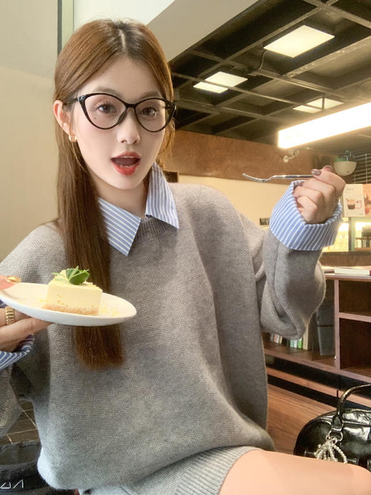 <曾小咸推荐>3.19现货秒杀 ！微信超特价！毛织包臀半裙 日常129.99 立减70 秒杀59.99！！ 翻领假两件毛衣 日常189.99 立减110 秒杀79.99！！ 商品图5