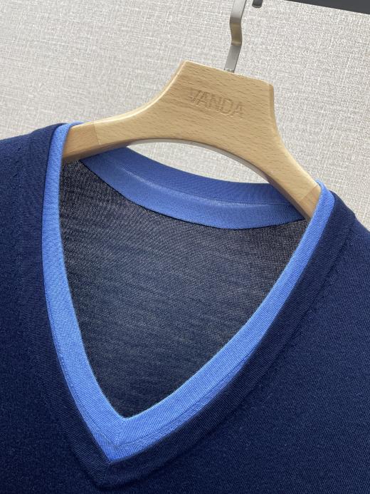 丝毛混纺V领上衣 商品图4