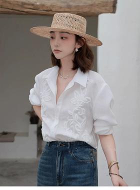 白衬衫穿出自由恣意腔调【重工浮雕刺绣人棉衬衫】