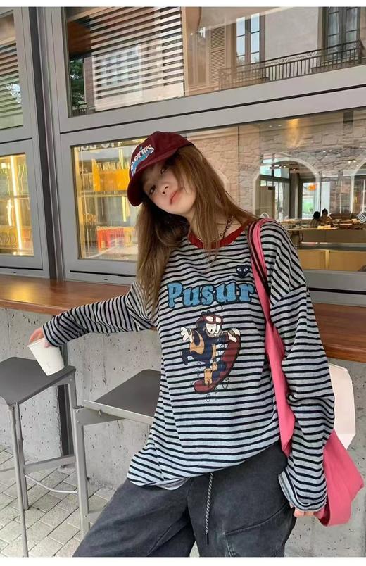 F031822日系复古温柔氛围休闲随性酒红色罗纹圆领卡通条纹T恤 商品图9