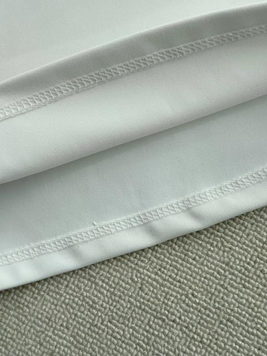 F031888立体裁剪轻量化设计面料柔软女款运动长袖T恤 商品图13