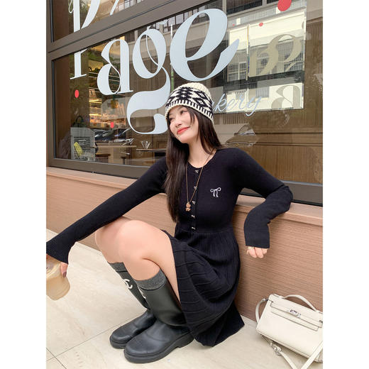 <曾小咸推荐>3.19现货秒杀 ！微信超特价！韩系刺绣针织连衣裙 日常199.99 立减110 秒杀89.99！！ 商品图3