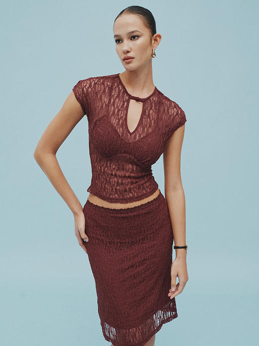 TR她热 御姐风情 酒红色弹力蕾丝镂空复古性感修身包臀T恤半裙套装 上衣L预售 商品图2