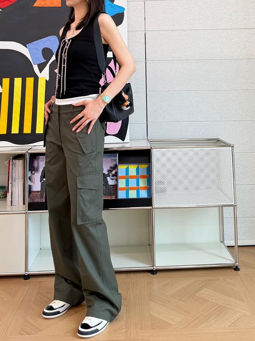 巴宝莉2026春夏橄榄绿工装裤（KX） 商品图3