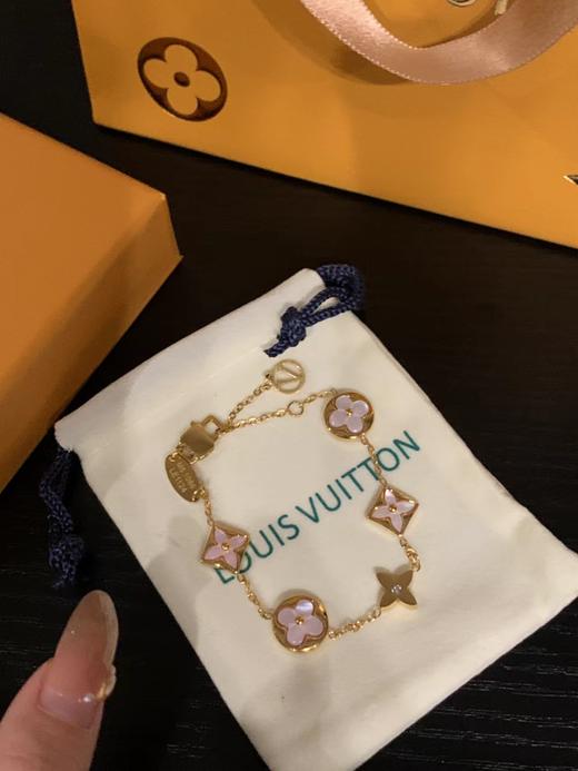 F0318112小众设计四叶草复古老钱流行粉贝母五花手链 商品图1