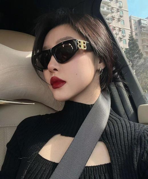 巴黎世家 BB0095 新款板材镜架墨镜 商品图8