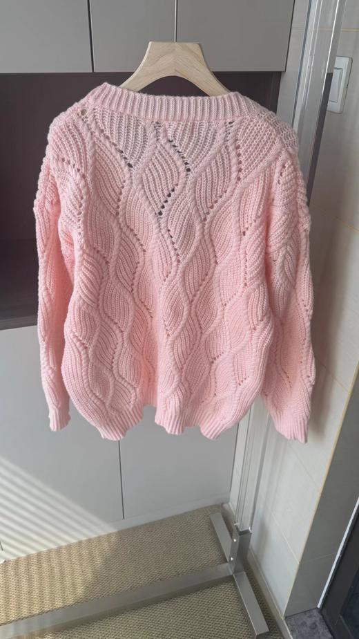 F031889早春氛围感穿搭温柔软糯粉色麻花纹针织开衫 商品图2