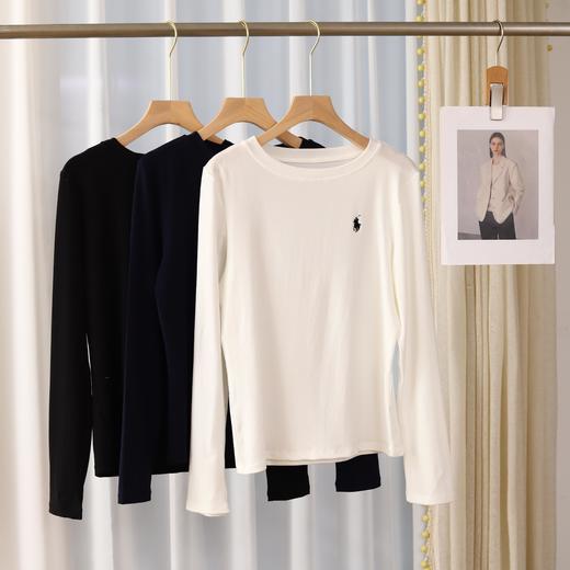 【79元两件！】天丝小马刺绣打底衫   商品图0