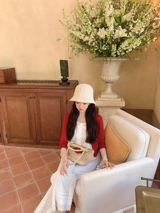 金蘑菇菇 你的夏日小白花 /小白花刺绣套组&吊带连衣裙 商品图6