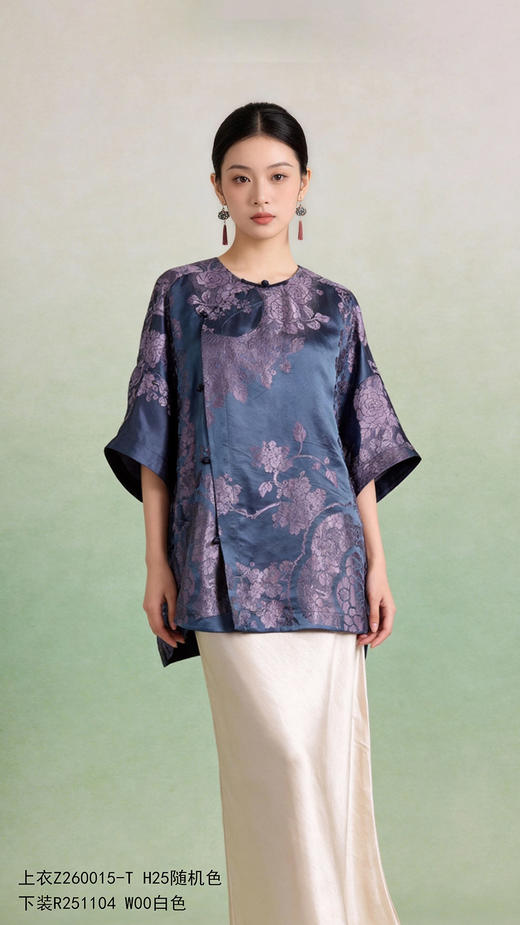 Z260015-T    T恤 商品图12