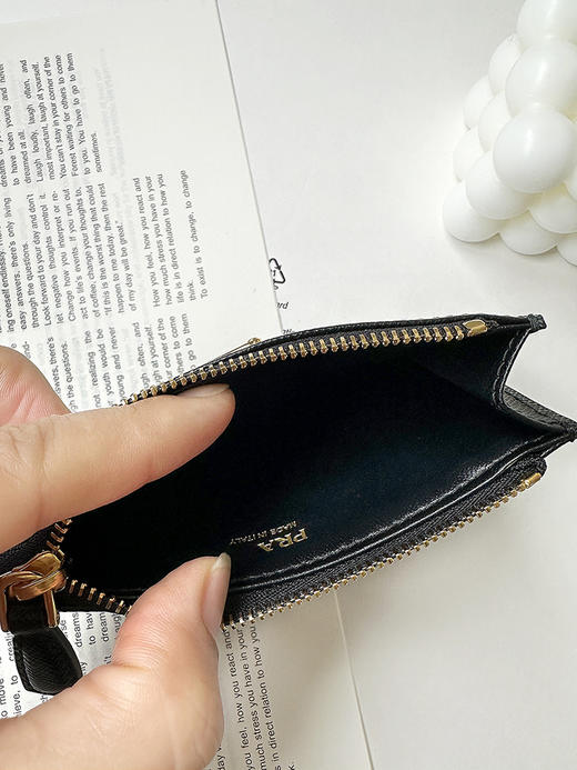 THS-无 P家 经典优雅十字纹Saffiano 皮革卡包 2色 CQ1431 商品图9