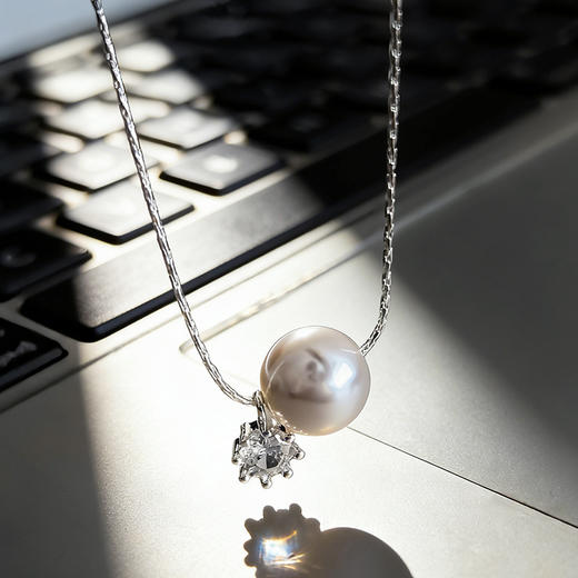 春日限定【抢先购】BAOFANDI宝梵迪 2026新款法式爆闪小太阳轻奢珍珠项链-mi_bba 商品图2