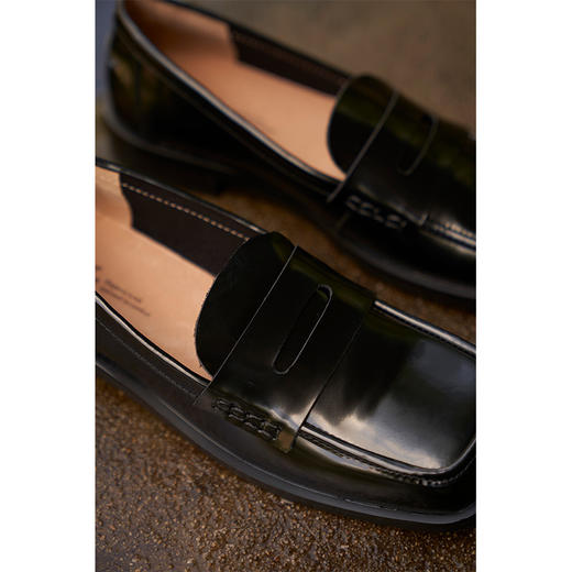 Le' Murmure 阿根廷牛皮亮面时髦复古方头乐福鞋便士鞋女春夏款 商品图2