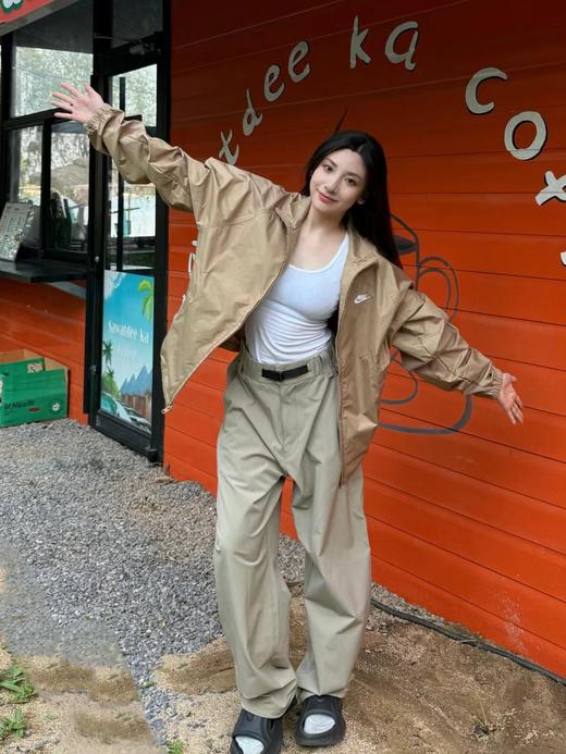 F031824男子宽松插肩防水夹克25秋季新款叠搭网眼刺绣舒适外套 商品图5