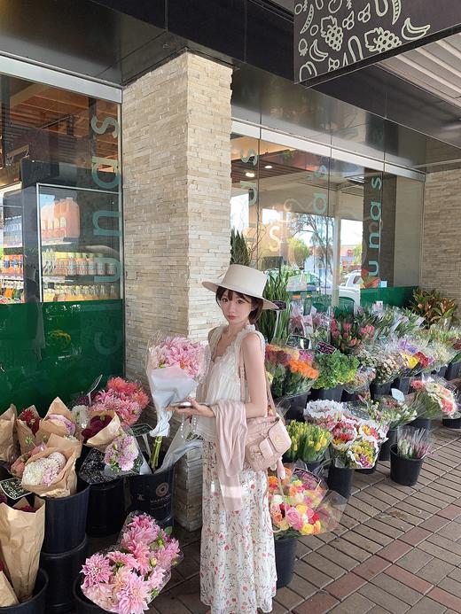 金蘑菇菇 茉莉与小豆蔻/ 纯白法式top碎花半裙套组 商品图9