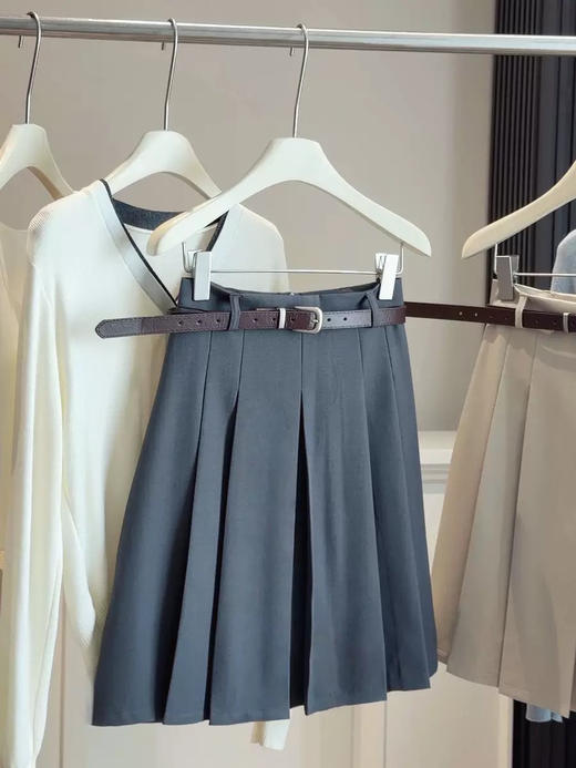 百褶半身裙送腰带！韩系学院风！2026女春夏新款高腰显瘦百搭遮肚子西装中裙！ 商品图2