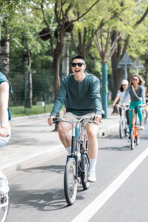 Lu* Softstr*eme™男士亨利衫 商品图10