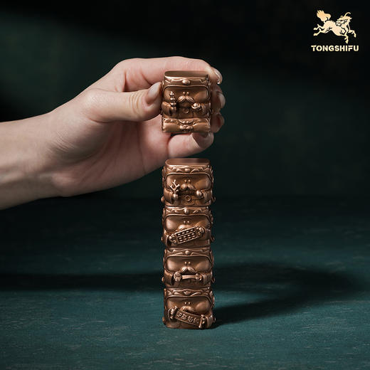 铜师傅《五神盘金阙》中式创意铜摆件 客厅装饰艺术品 商品图4