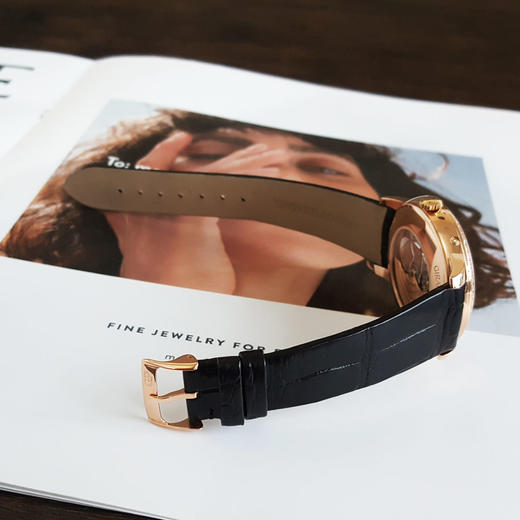 【95新】Girard-Perregaux 芝柏49535D52A1A1-BK6A自动机械机芯日期、星期、月份显示40MM（男款）1966系列18K玫瑰金；镶嵌钻石表圈090326TJ40 商品图5