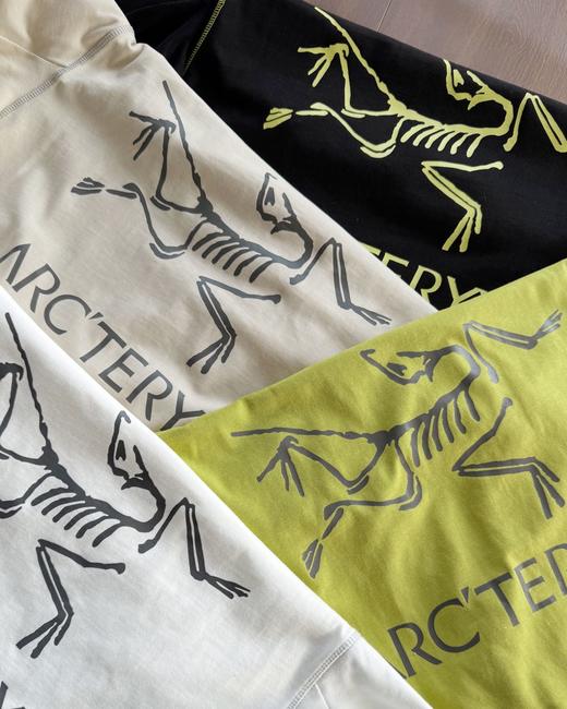 点此购买 始祖鸟春秋季经典户外登山拼色男女款长袖T恤 yh 342601 商品图7