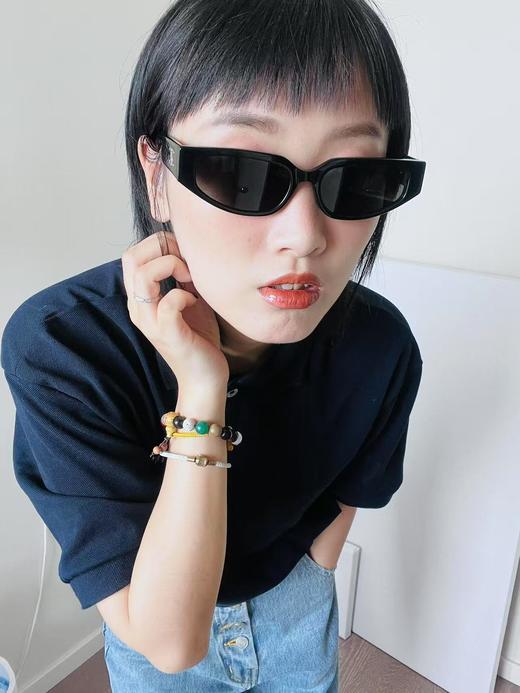 赛琳 CL40269N猫眼暗黑风墨镜 商品图3