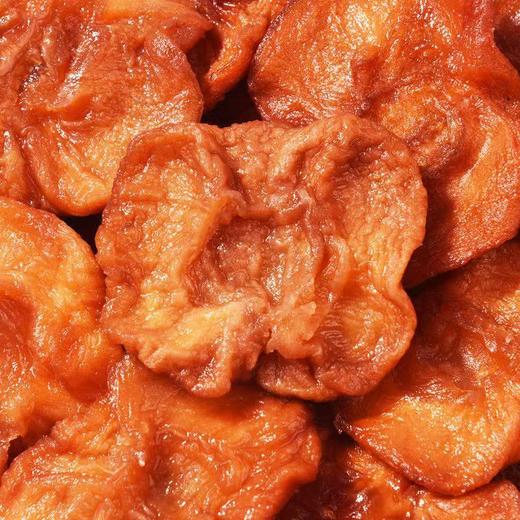 【三蒸三晒❗️倒蒸苹果干】充分保留鲜果水分与糖分，让果肉变得软糯，同时激发果香，拒绝高温油炸或过度加工，口感更健康，500g香甜软糯三蒸三晒有嚼劲倒蒸苹果干QQ 商品图0