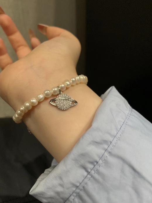 F031811珍珠上手真的绝绝子~富贵千金感满钻星球珍珠星星手链 商品图14