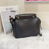 芬迪 docom 小号 黑色 银扣 牛皮机器人拼图 斜挎包 商品缩略图1