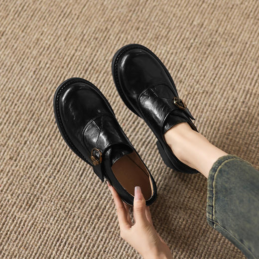 阿么手工女鞋复古皮带扣高级感真皮小皮鞋女百搭粗跟乐福鞋4.5CM 商品图3