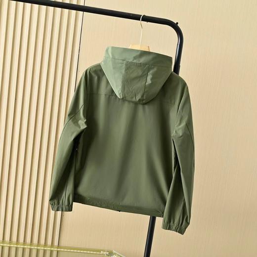 F031864春季新品大气上档次连帽男士夹克外套冲锋衣 商品图5