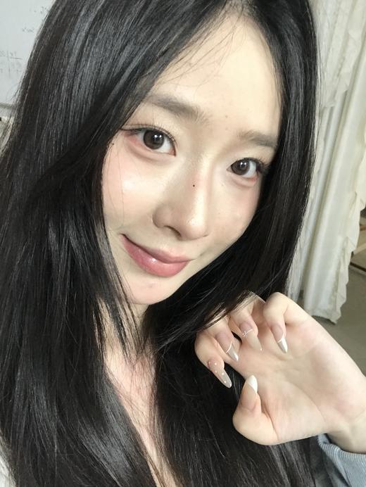 韩产半年 icodi 柔光滤镜 温柔粉褐色超自然 提神不死板𝟭𝟰.𝟮cm 着色13.4cm 商品图2