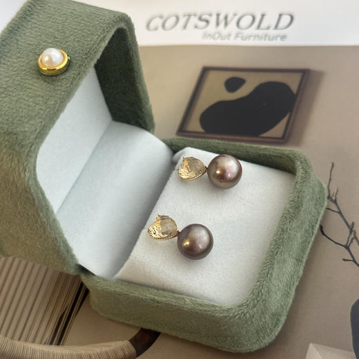 天然水晶+珍珠耳钉一对，正圆没有大坑洼，轻微生长痕迹的紫色天然色珍珠，s925纯银镶嵌 商品图4