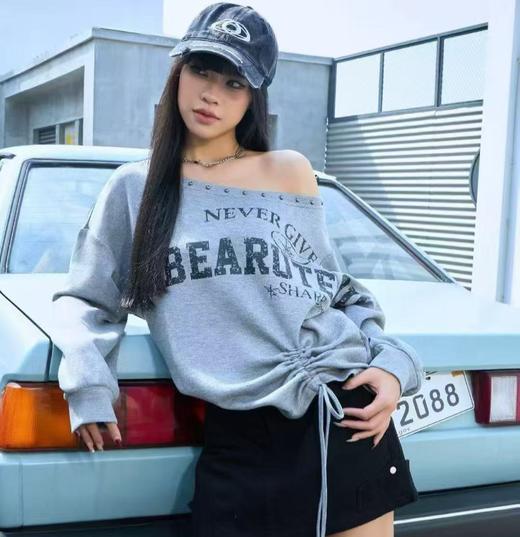 NC一字肩印字母长袖卫衣51230（灰）春季261050140321 商品图0