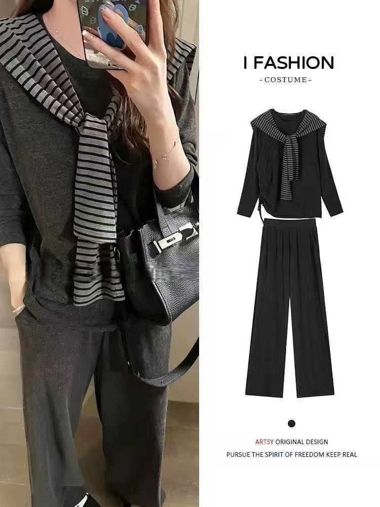 慵懒松弛感天花板！条纹披肩上衣 + 阔腿裤