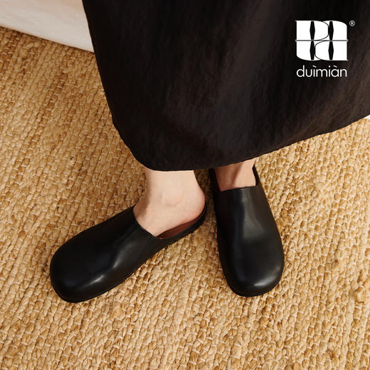 duimian对面「云履」黑色/棕色拖鞋包头半拖 商品图3