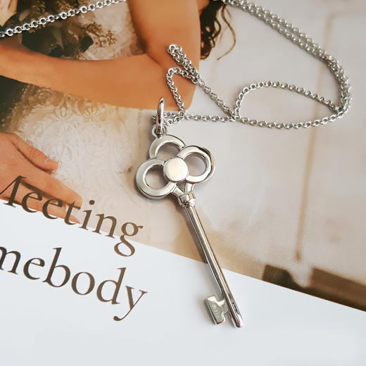 【95新】Tiffany & Co.蒂芙尼Keys系列18K白金镶钻皇冠钥匙项链 链长约46cm女士130326NJS08 商品图4