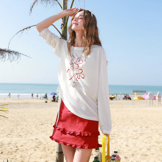 【莱赛尔】三彩2026夏季新款休闲花朵印花绣花T恤圆领套头罩衫M 商品图2