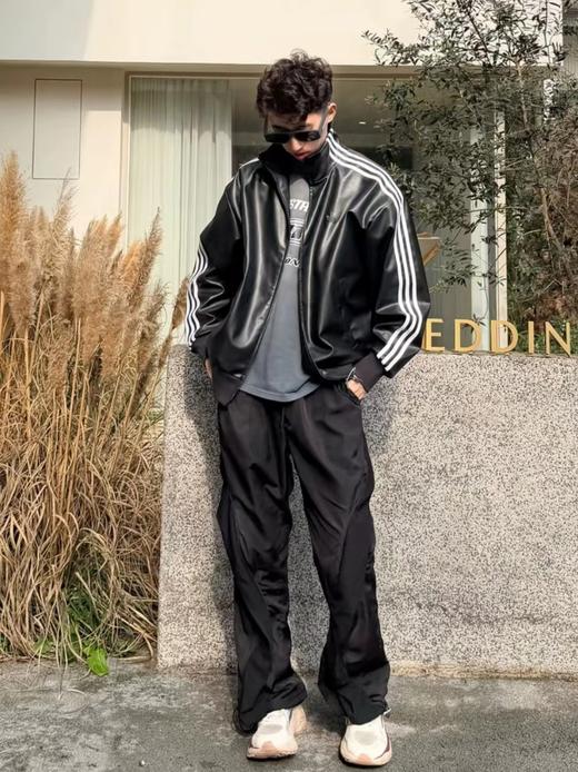 F0318109韩版仿皮立领美式复古三道杠学院风皮衣夹克外套 商品图13