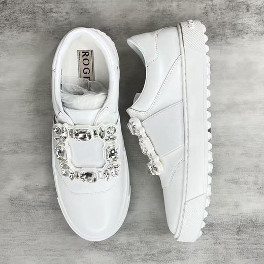 RV 钻扣小白鞋 商品图0
