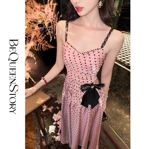 【孤品样衣，不退不换】【花漾年华】高光泽缎面波点植绒吊带胸棉V领连衣裙长款单件 商品图4