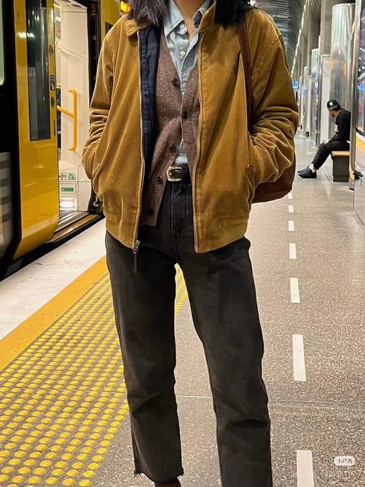 F031810翻领拉链防风设计宽松版休闲百搭复古胸前刺绣工艺外套 商品图2