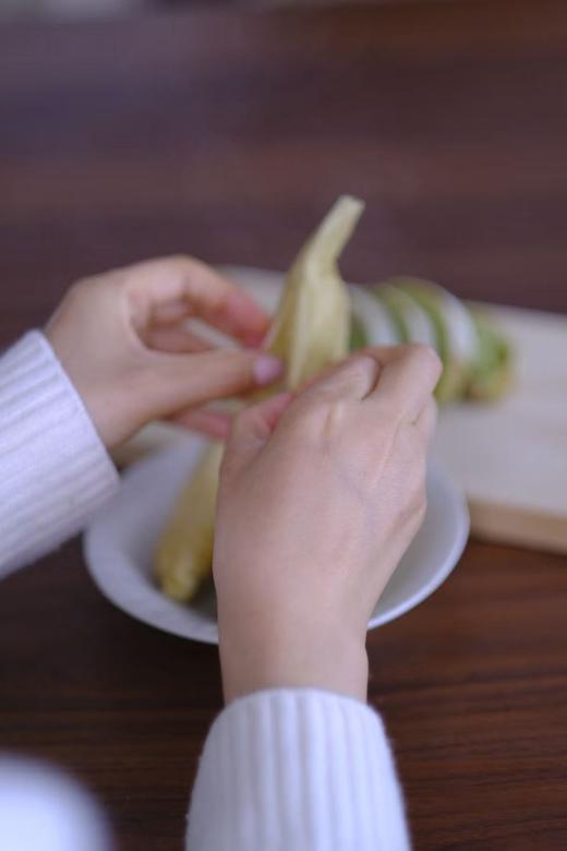 🌽800年原种拇指玉米，带来热带雨林的问候 玉米清香，甜糯细腻 粒粒饱满的玉米清香。齿间咀嚼，甜腻细腻的滋味 商品图9