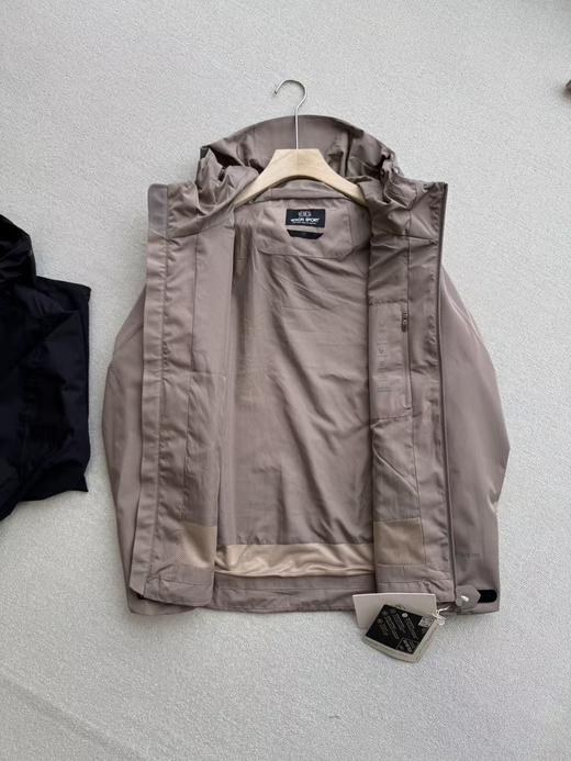 点此购买 可隆春秋季男女款GORE-TEX防水防风高透湿轻量冲锋衣 yh 342598 商品图10