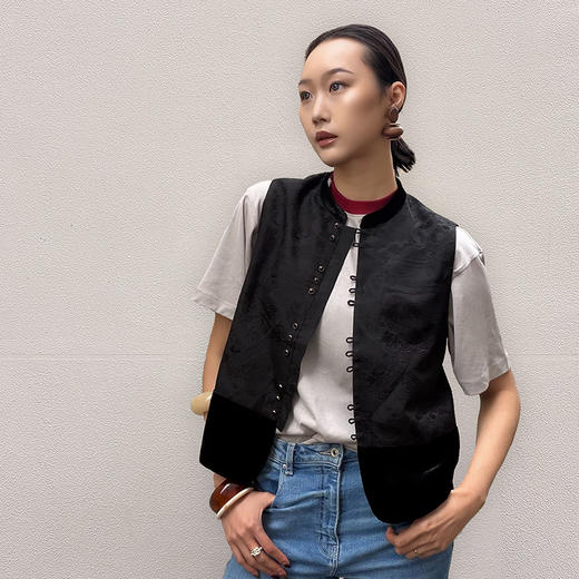 【撞色丝麻】噢蜜ooomeooo红领防晒凉感丝麻T 商品图3