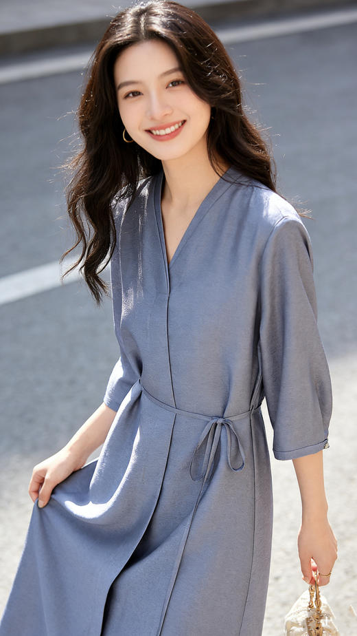 设计风重磅桑蚕丝连衣裙 商品图5