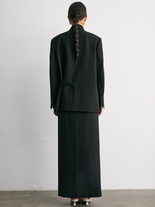 YANYI CHANG｜91800210 中式交叠领系带廓形西装 [ 黛墨黑 ] 商品图3